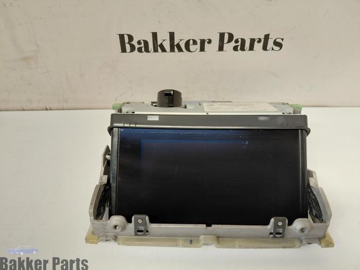 Gebruikte Head-up display Audi A3 (8V1/8VK) 1.4 TFSI 16V Prijs € 175,00 Margeregeling aangeboden door Bakker Parts
