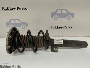 Gebruikte Mac Phersonpoot rechts-voor BMW 4 serie Gran Coupe (F36) 420i 2.0 TwinPower Turbo 16V Prijs € 125,00 Margeregeling aangeboden door Bakker Parts