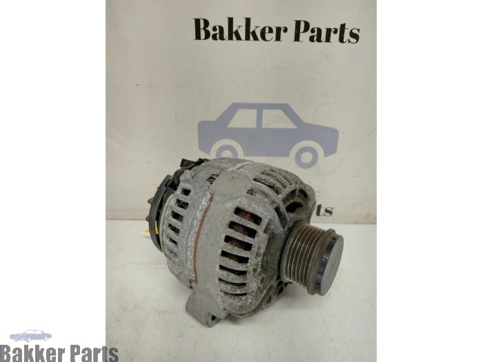 Gebruikte Dynamo Volvo V40 (VW) 2.0 16V T4 Prijs € 75,00 Margeregeling aangeboden door Bakker Parts
