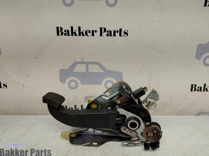 Gebruikte Handrem Mechaniek Mercedes E Estate (S212) E-250 CGI 16V BlueEfficiency Prijs € 100,00 Margeregeling aangeboden door Bakker Parts
