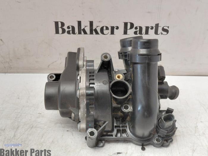 Gebruikte Waterpomp Audi A4 Avant (B8) 1.8 TFSI 16V Prijs € 45,00 Margeregeling aangeboden door Bakker Parts