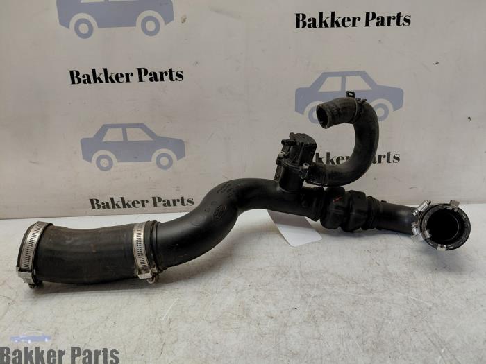 Gebruikte Intercooler Buis Ford Usa Mustang VI Fastback 2.3 EcoBoost 16V Prijs € 75,00 Margeregeling aangeboden door Bakker Parts