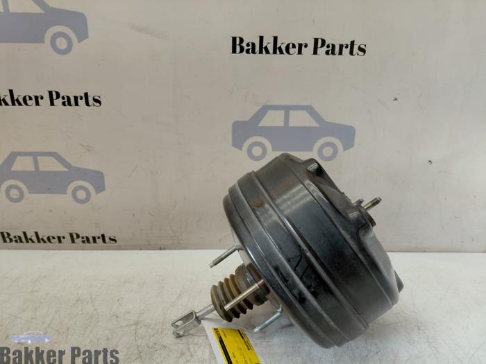 Gebruikte Rembekrachtiger Ford Usa Mustang VI Fastback 2.3 EcoBoost 16V Prijs € 75,00 Margeregeling aangeboden door Bakker Parts