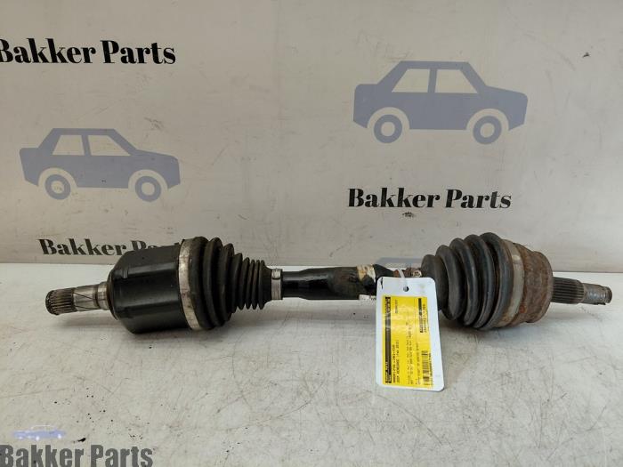 Gebruikte Aandrijfas links-voor Jeep Renegade (BU) 2.0 Mutlijet 140 16V 4x4 Prijs € 100,00 Margeregeling aangeboden door Bakker Parts