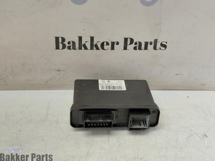 Gebruikte Cabriokap computer Peugeot 207 CC (WB) 1.6 16V THP Prijs € 90,00 Margeregeling aangeboden door Bakker Parts