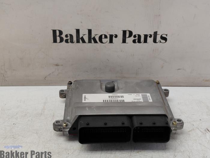 Gebruikte Computer Motormanagement Volvo V50 (MW) 2.4 20V Prijs € 100,00 Margeregeling aangeboden door Bakker Parts