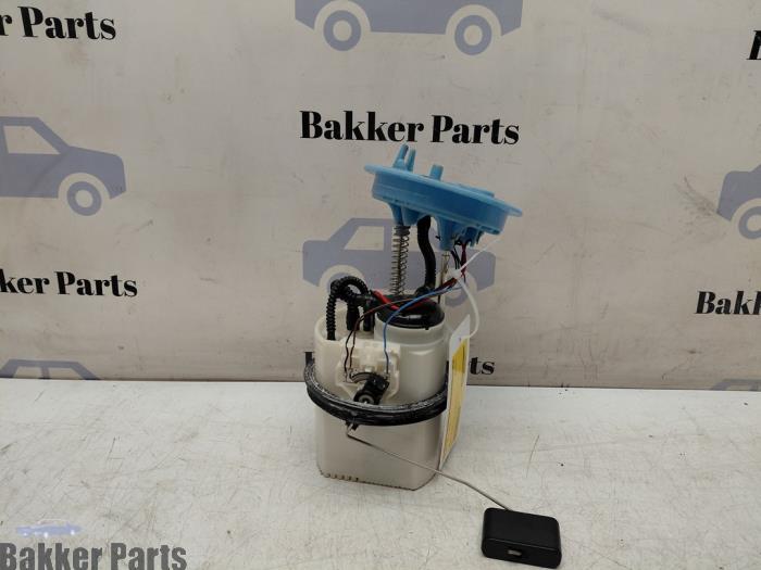 Gebruikte Benzinepomp Volkswagen Golf VII (AUA) 1.0 TSI 12V BlueMotion Prijs € 60,00 Margeregeling aangeboden door Bakker Parts