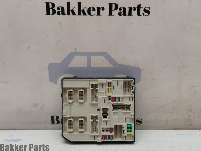 Gebruikte Module Bodycontrol Renault Zoé (AG) R90 Prijs € 75,00 Margeregeling aangeboden door Bakker Parts
