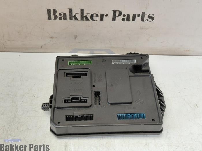 Gebruikte Module Bodycontrol Renault Zoé (AG) R90 Prijs € 100,00 Margeregeling aangeboden door Bakker Parts