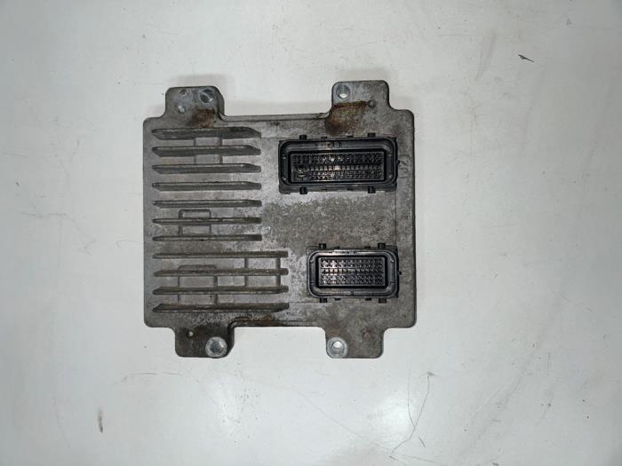 Gebruikte Computer Motormanagement Opel Astra J (PC6/PD6/PE6/PF6) 1.4 16V ecoFLEX Prijs € 59,99 Margeregeling aangeboden door JCR Janssen Car Recycling