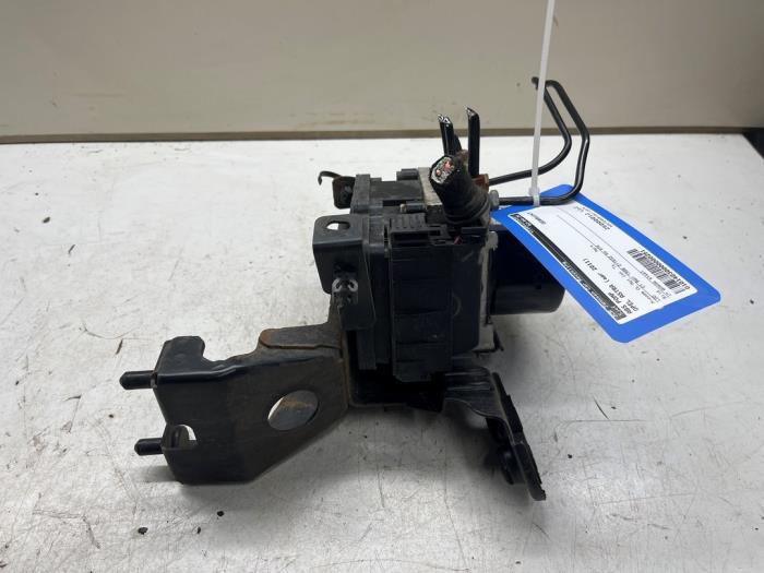 Gebruikte ABS Pomp Opel Astra J (PC6/PD6/PE6/PF6) 1.4 16V ecoFLEX Prijs € 69,99 Margeregeling aangeboden door JCR Janssen Car Recycling