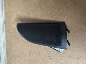 Gebruikte Tweeter Mercedes B (W246) 1.6 B-180 BlueEFFICIENCY Turbo 16V Prijs € 11,95 Margeregeling aangeboden door JCR Janssen Car Recycling