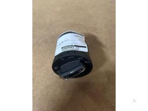 Gebruikte Schakelaar Licht Seat Ibiza V (KJB) 1.0 TSI 12V Prijs € 9,99 Margeregeling aangeboden door JCR Janssen Car Recycling