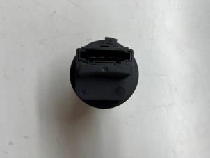 Gebruikte Kachel Weerstand Mercedes Sprinter 3,5t (906.63) 316 CDI 16V Prijs € 24,00 Margeregeling aangeboden door JCR Janssen Car Recycling