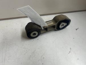 Gebruikte Motorrubber Fiat 500 (312) 1.2 Prijs € 7,50 Margeregeling aangeboden door JCR Janssen Car Recycling