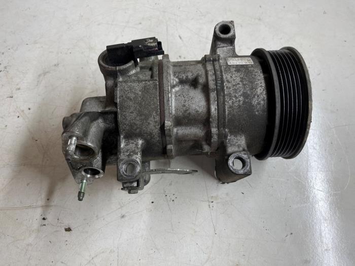 Gebruikte Aircopomp Peugeot 208 I (CA/CC/CK/CL) 1.0 Vti 12V PureTech Prijs € 50,00 Margeregeling aangeboden door JCR Janssen Car Recycling