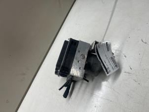 Gebruikte ABS Pomp Fiat 500 (312) 1.2 Prijs € 35,00 Margeregeling aangeboden door JCR Janssen Car Recycling