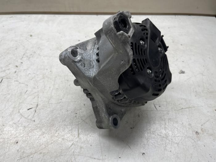 Gebruikte Dynamo Mini Mini (F56) 1.5 12V Cooper Prijs € 34,95 Margeregeling aangeboden door JCR Janssen Car Recycling