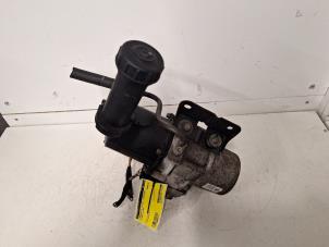 Gebruikte Servoset (compleet) Citroen C4 Berline (LC) 1.6 16V Prijs € 78,65 Inclusief btw aangeboden door Autodemontagebedrijf W. de Laat