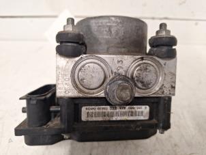 Gebruikte ABS Pomp Opel Corsa D 1.4 16V Twinport Prijs € 205,70 Inclusief btw aangeboden door Autodemontagebedrijf W. de Laat