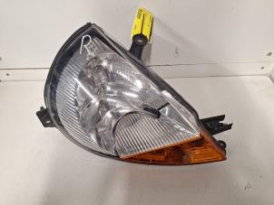 Gebruikte Rechter Koplamp Ford StreetKa 1.6i Prijs € 42,35 Inclusief btw aangeboden door Autodemontagebedrijf W. de Laat
