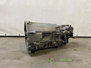 Gebruikte Versnellingsbak Volkswagen Crafter 2.0 TDI 16V Prijs € 600,00 Inclusief btw aangeboden door Auto Recycling Brabant