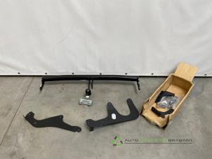 Nieuwe Trekhaak Dacia Dokker (0S) 1.6 Prijs € 200,00 Inclusief btw aangeboden door Auto Recycling Brabant