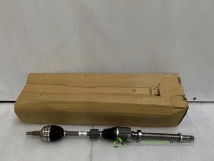 Nieuwe Cardanas rechts-voor (VWA) Dacia Duster (HS) 1.6 16V Prijs € 175,00 Inclusief btw aangeboden door Auto Recycling Brabant