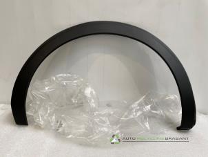 Gebruikte Schermverbreder Peugeot 5008 II (M4/MC/MJ/MR) 1.6 16V PureTech 180 Prijs € 99,99 Inclusief btw aangeboden door Auto Recycling Brabant