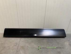 Gebruikte Dakpaneel links Ford Transit 2.0 TDCi 16V Prijs € 150,00 Inclusief btw aangeboden door Auto Recycling Brabant