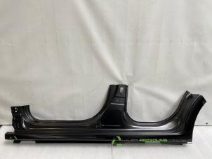 Nieuwe Dorpel rechts Citroen C3 (SC) 1.1 BiFuel Prijs € 200,00 Inclusief btw aangeboden door Auto Recycling Brabant