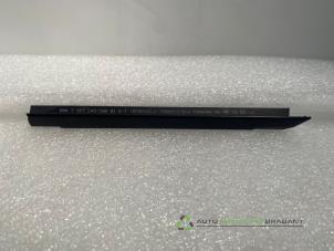 Gebruikte Raamlikker BMW 3 serie (E92) 320d 16V Prijs € 30,00 Inclusief btw aangeboden door Auto Recycling Brabant