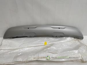 Gebruikte Diffuser achterbumper Renault Captur (2R) 0.9 Energy TCE 12V Prijs € 50,00 Inclusief btw aangeboden door Auto Recycling Brabant