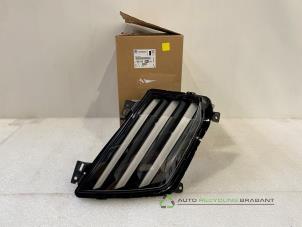 Gebruikte Dagrijverlichting links Peugeot 208 II (UB/UH/UP) 1.2 Hybrid 100 Prijs € 185,00 Inclusief btw aangeboden door Auto Recycling Brabant