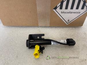 Nieuwe Voetganger Crash sensor BMW iX (I20) Prijs € 150,00 Inclusief btw aangeboden door Auto Recycling Brabant