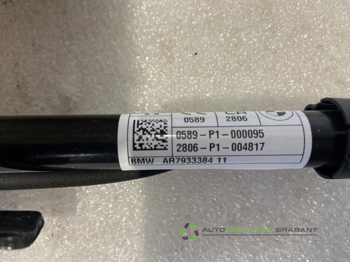 Voetganger Crash sensor van een BMW iX (I20)  2022