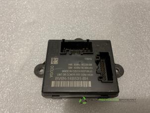 Gebruikte Centrale Deurvergrendelings Module Ford Focus 3 Wagon 1.6 SCTi 16V Prijs € 25,00 Margeregeling aangeboden door Auto Recycling Brabant