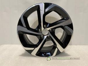 Gebruikte Velg Citroen C5 Aircross I (A4/AC/AJ/AR) Prijs € 100,00 Margeregeling aangeboden door Auto Recycling Brabant