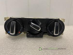 Gebruikte Chaufage Bedieningspaneel Volkswagen Polo V (6R) 1.4 16V Prijs € 25,00 Margeregeling aangeboden door Auto Recycling Brabant