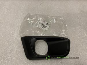 Gebruikte Afdekplaat mistlamp links Peugeot 308 (L3/L8/LB/LH/LP) Prijs € 25,00 Inclusief btw aangeboden door Auto Recycling Brabant