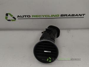 Gebruikte Luchtrooster Dashboard Volkswagen Beetle Prijs € 25,00 Margeregeling aangeboden door Auto Recycling Brabant