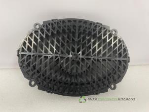 Gebruikte Luidspreker Jeep Renegade Prijs € 25,00 Margeregeling aangeboden door Auto Recycling Brabant