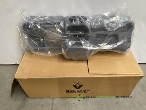 Gebruikte Dashboard Renault Twingo Prijs € 200,00 Margeregeling aangeboden door Auto Recycling Brabant