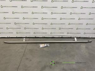 Gebruikte Sidebar Mercedes Sprinter Prijs € 250,00 Margeregeling aangeboden door Auto Recycling Brabant