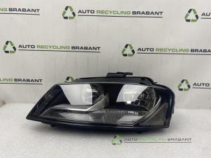 Gebruikte Koplamp links Audi A3 Prijs € 200,00 Margeregeling aangeboden door Auto Recycling Brabant