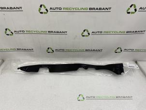 Gebruikte Deurrubber 4Deurs links-achter BMW X2 Prijs € 14,99 Inclusief btw aangeboden door Auto Recycling Brabant