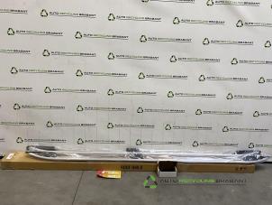 Gebruikte Dakrail set Ford Transit Prijs € 300,00 Inclusief btw aangeboden door Auto Recycling Brabant