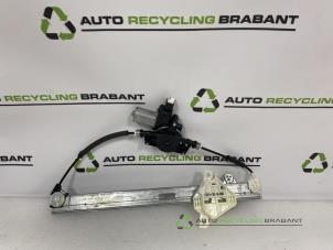 Gebruikte Raammechaniek 2Deurs rechts-voor Mazda CX-3 Prijs € 50,00 Inclusief btw aangeboden door Auto Recycling Brabant