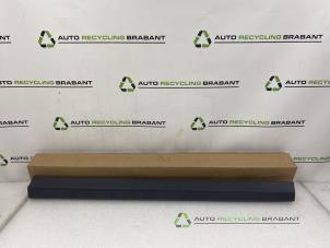 Gebruikte Sierlijst BMW X1 Prijs € 135,00 Inclusief btw aangeboden door Auto Recycling Brabant