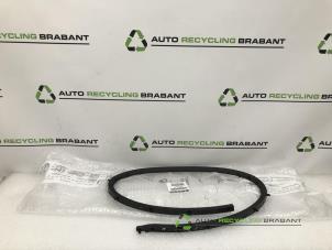 Gebruikte Deurrubber 4Deurs rechts-achter Fiat Tipo Prijs € 14,99 Inclusief btw aangeboden door Auto Recycling Brabant